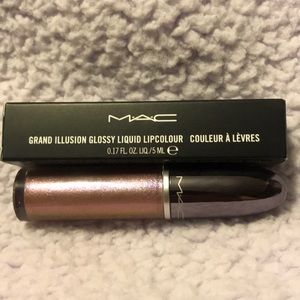 MAC gloss
